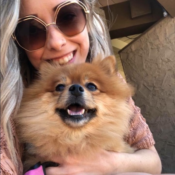 Meet your Posher, Sara - Picture 4 of 6